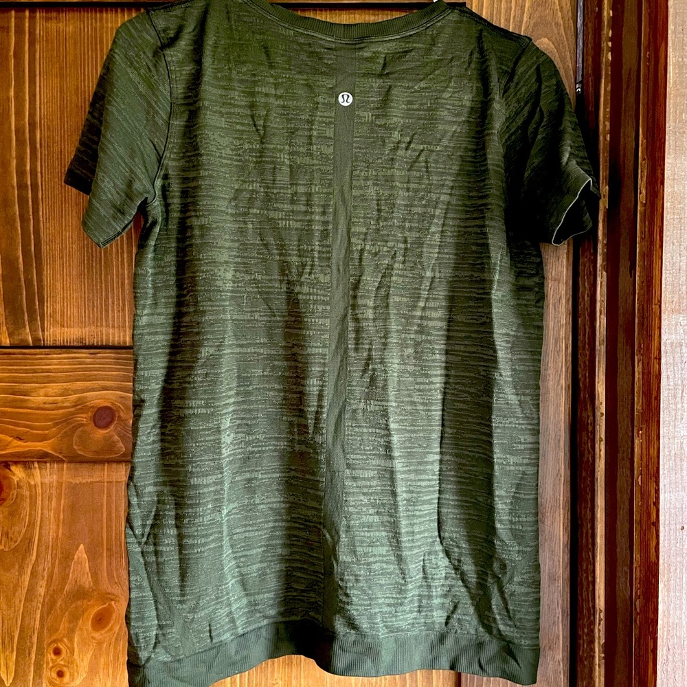 LULULEMON Green Swiftly Shirt